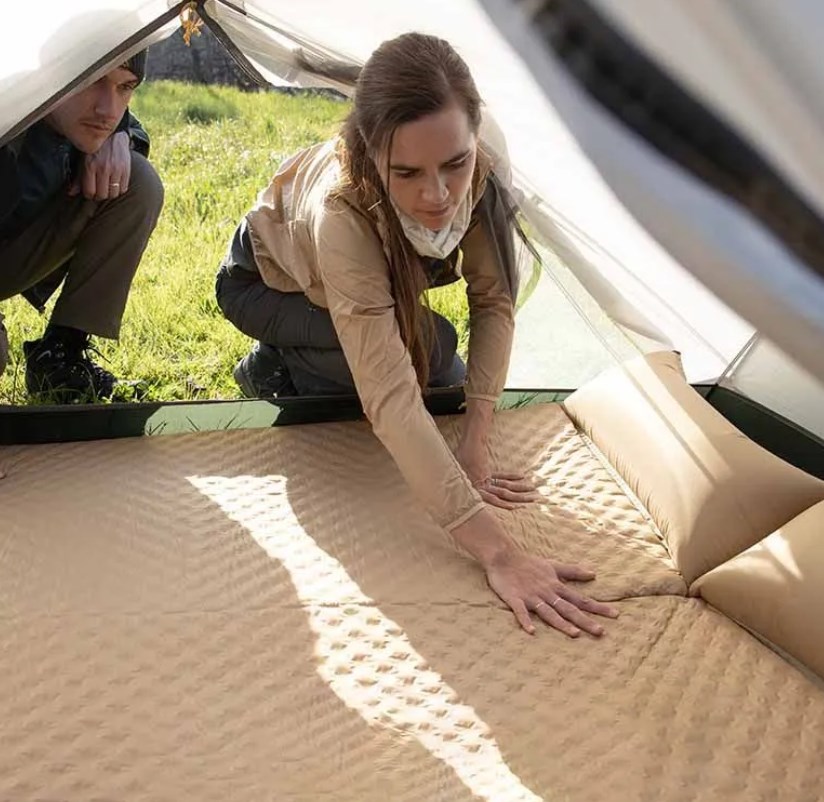 картинка Коврик самонадувающийся с подушкой Naturehike, 296х65х3 см, желтый