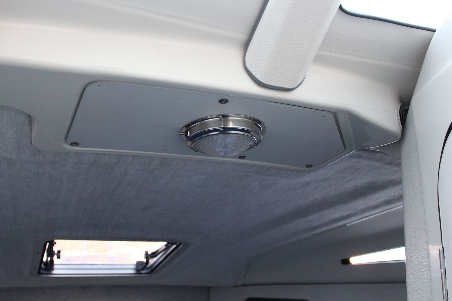 картинка Светильник каютный, одна лампа, 12 В, 10 Вт, D110 мм