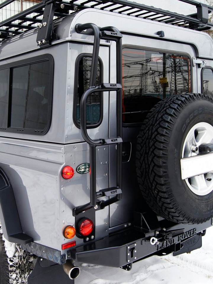 картинка Лестница КDT для Land Rover Defender 110/90