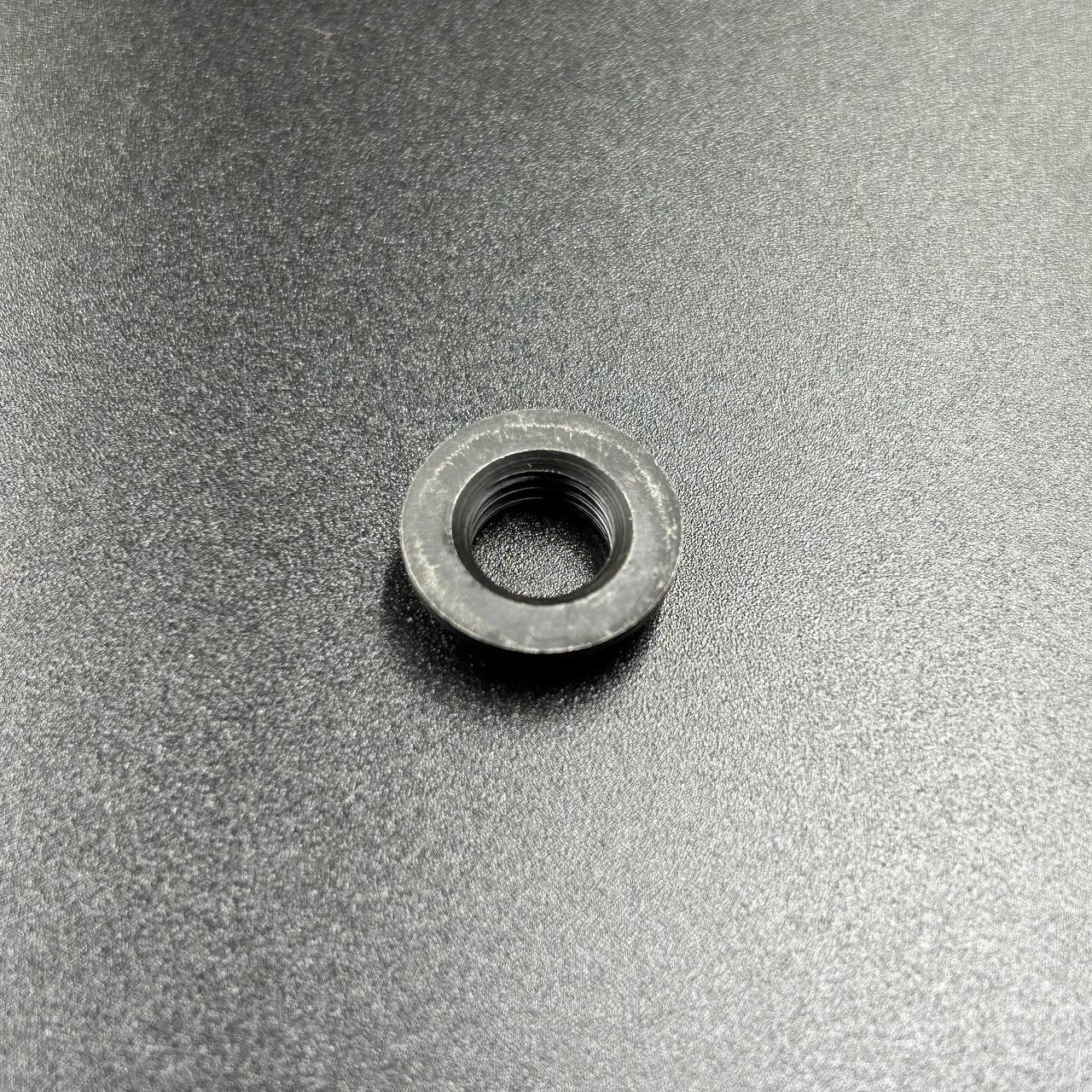 Гайка крепления пиньона Yamaha 20-30, F20-25 (YUELANG)