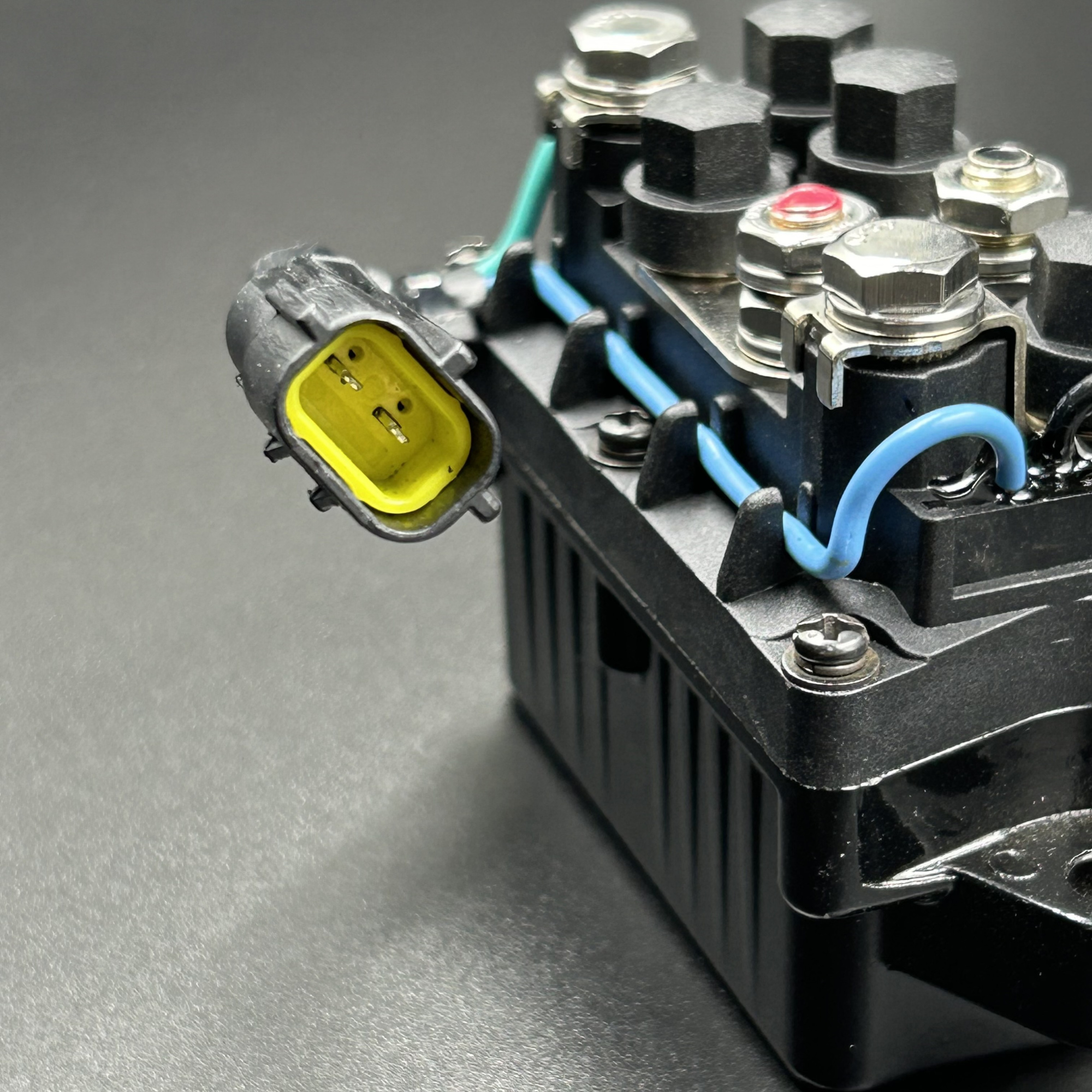 картинка Реле гидроподъемника Yamaha (F60FETL-01.03.07.00) (WUHU)