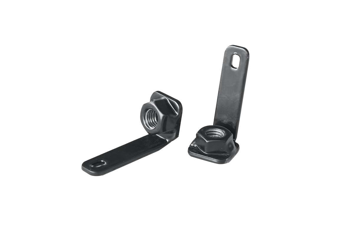 картинка Бампер задний РИФ Toyota Land Cruiser Prado 150 c квадратом под фаркоп