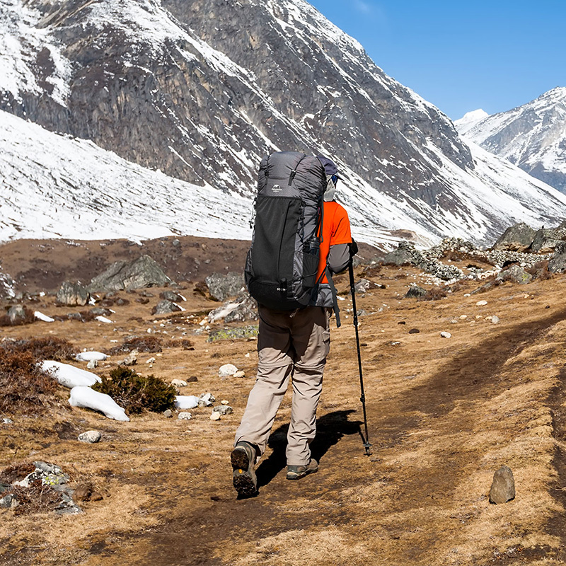 Рюкзак туристический Naturehike 60+5 л, черный