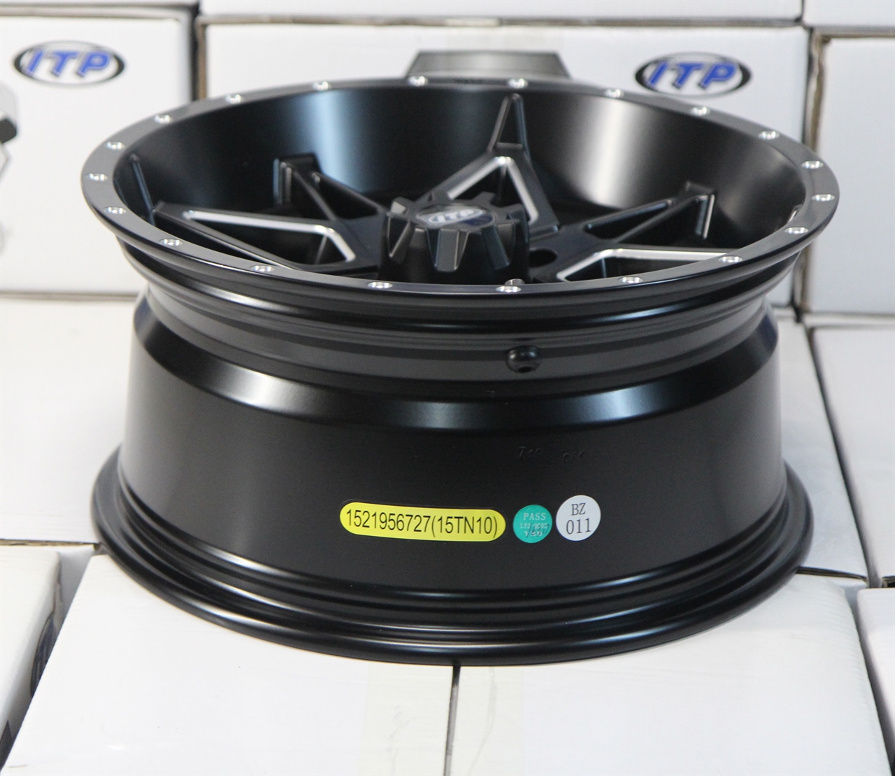картинка Диск для квадроцикла ITP Tornado 15TN10BX