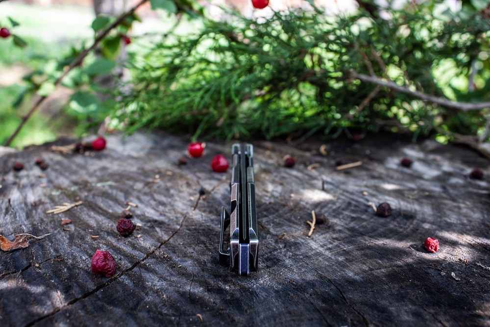 Нож складной Ruike P108-SB черный