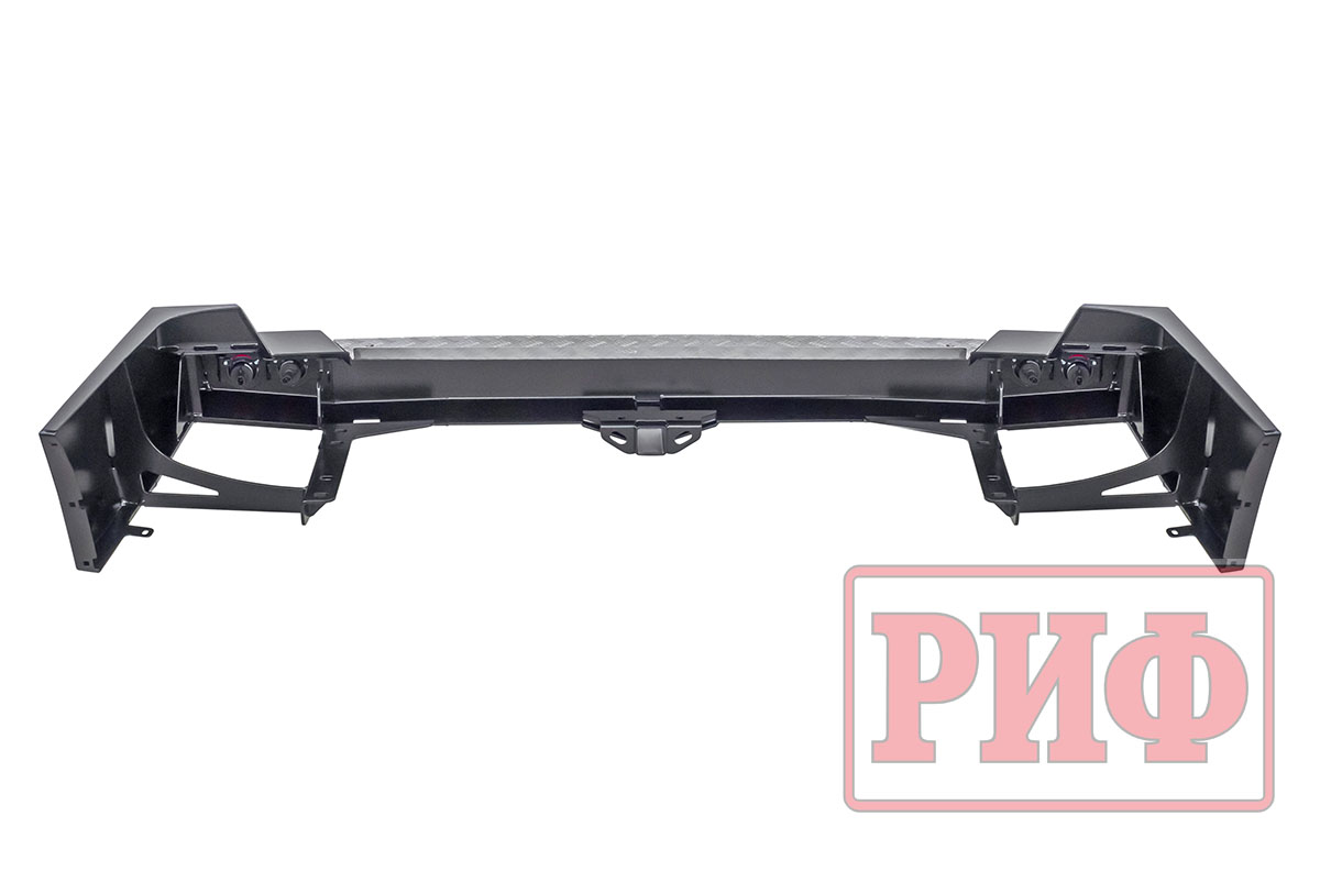 картинка Бампер задний РИФ Toyota Land Cruiser 100 с квадратом под фаркоп и фонарями