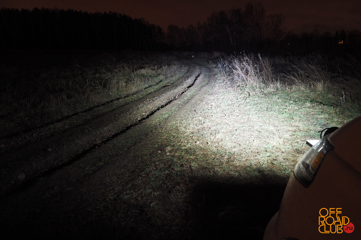 картинка Фара РИФ 24Вт, 116х116х48мм, 8 диодов, 12В, 1250лм