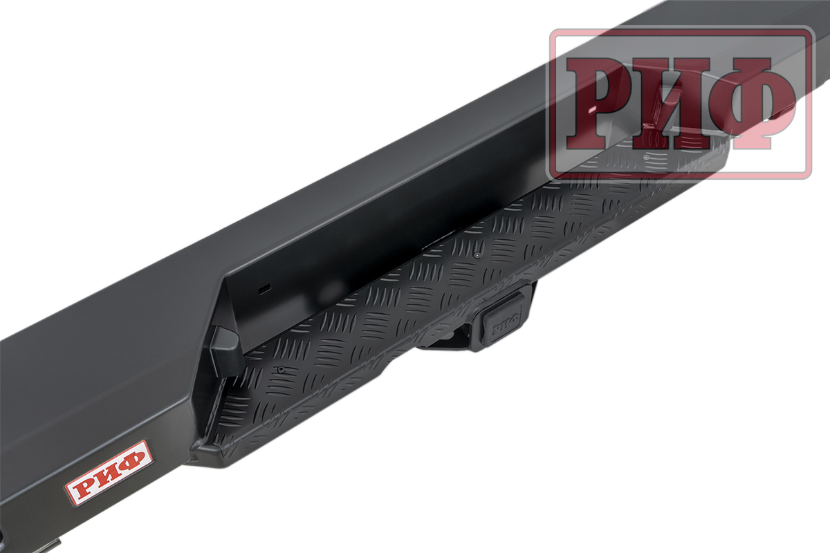 картинка Бампер задний РИФ Toyota HILUX/VIGO 05+ с фаркопом и фонарями