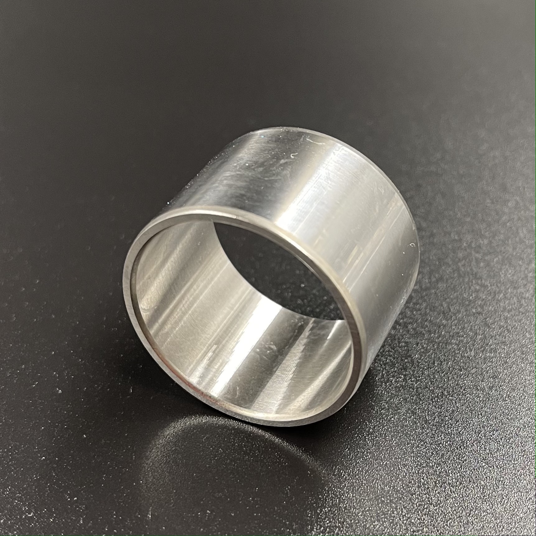 картинка Втулка коленвала Yamaha 25-30 (New) (Omax)