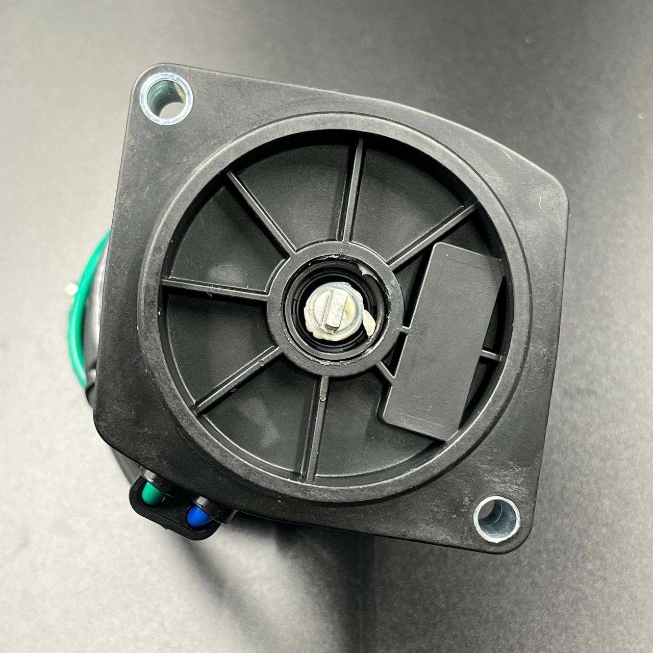 картинка Электромотор гидроподъема Mercury 65-115 (2007-2014) (JSP)