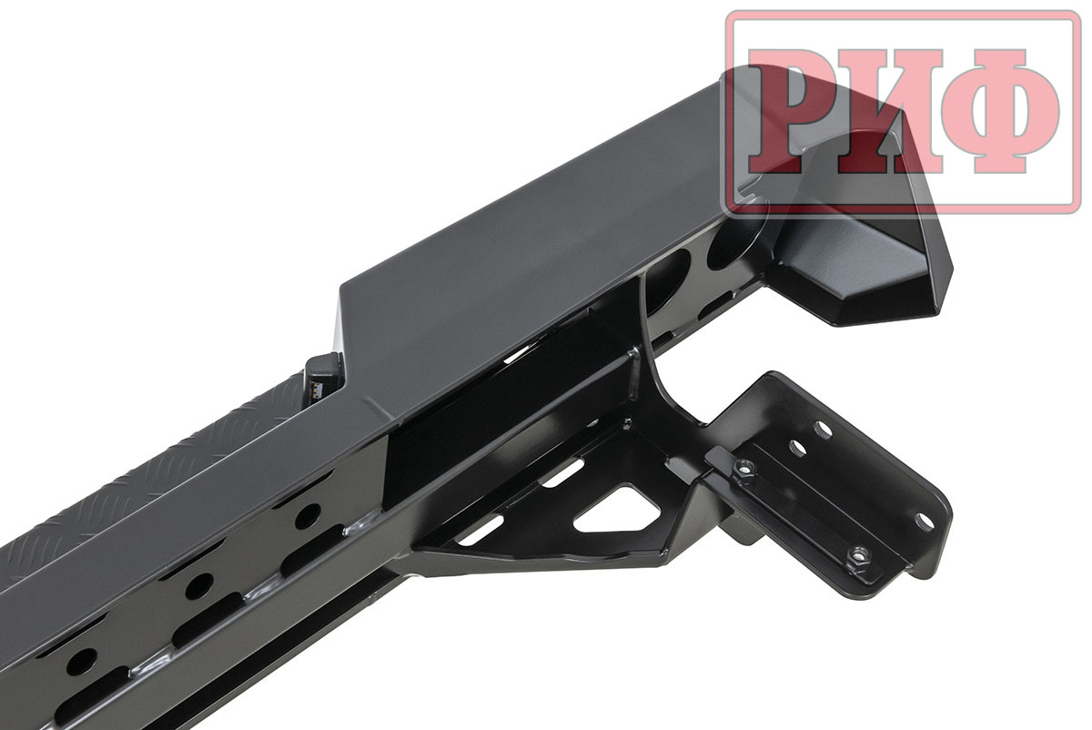 картинка Бампер задний РИФ Isuzu D-MAX с квадратом под фаркоп и фонарями, стандарт