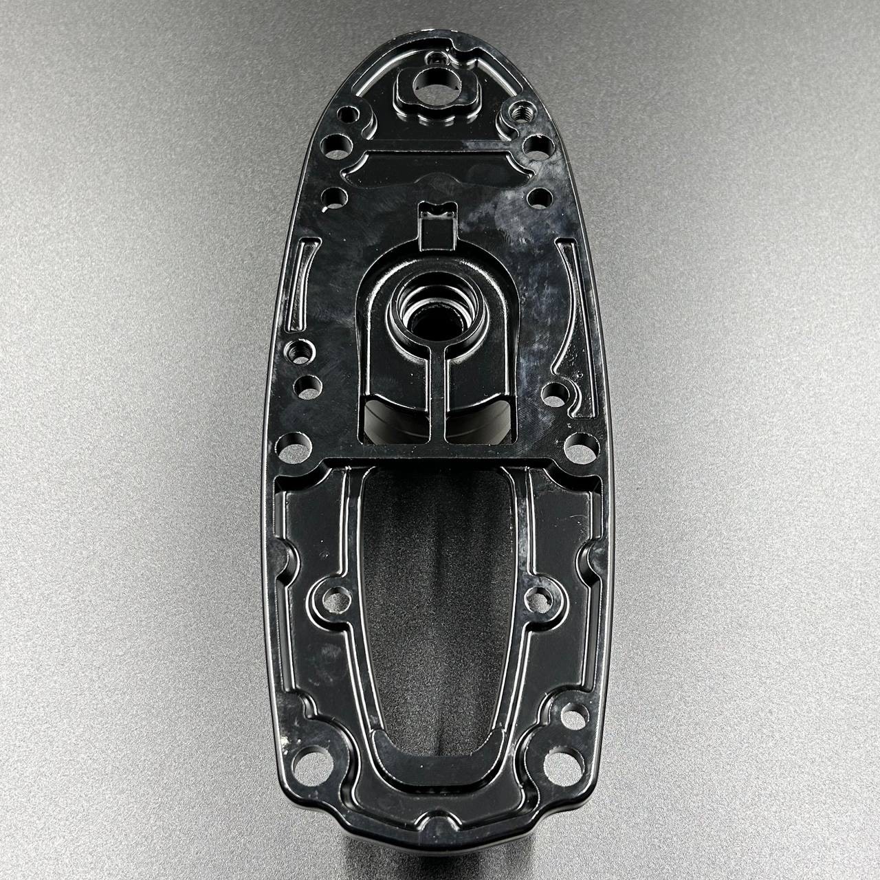 Основание помпы охлаждения Suzuki DT25-30 (56130-96320-0EP) (Kacawa)