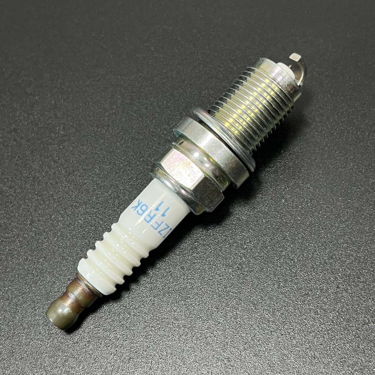 картинка Свеча зажигания IZFR6K11 (NGK)