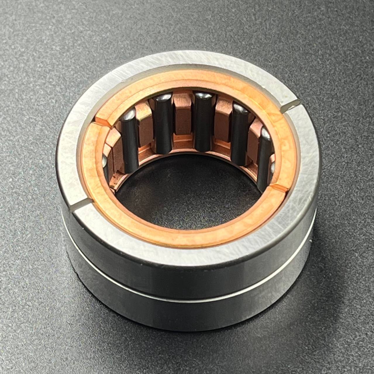 картинка Подшипник роликовый Yamaha 40-55 (С обоймой) (32x52x26) (Omax)