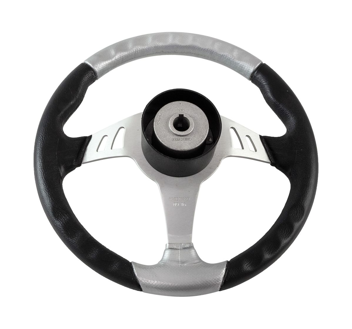 картинка Рулевое колесо SKIPPER обод черносеребристый, спицы серебряные д. 350 мм