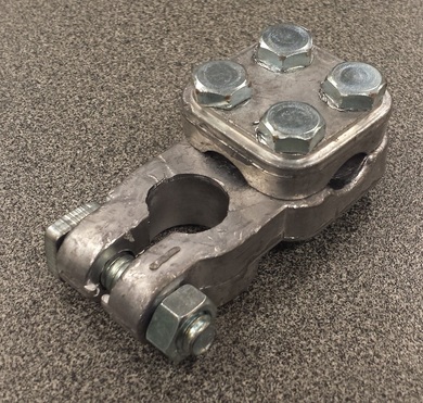 картинка Клемма АКБ грузовая 3 входа "минус"  DEKA