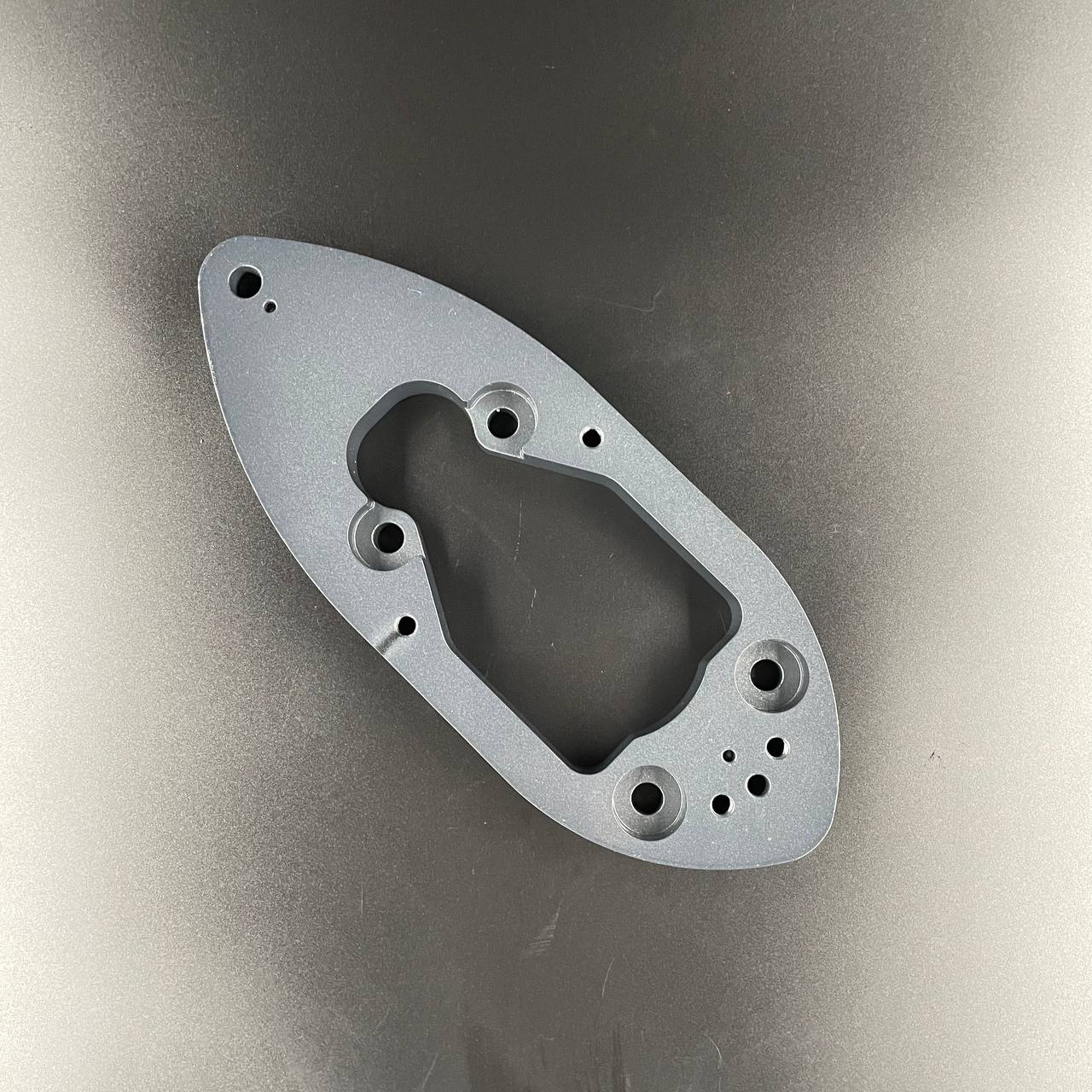 картинка Переходная плита водомета Yamaha 30H (средняя серия) (32201-621110; 1889) (PREMARINE)