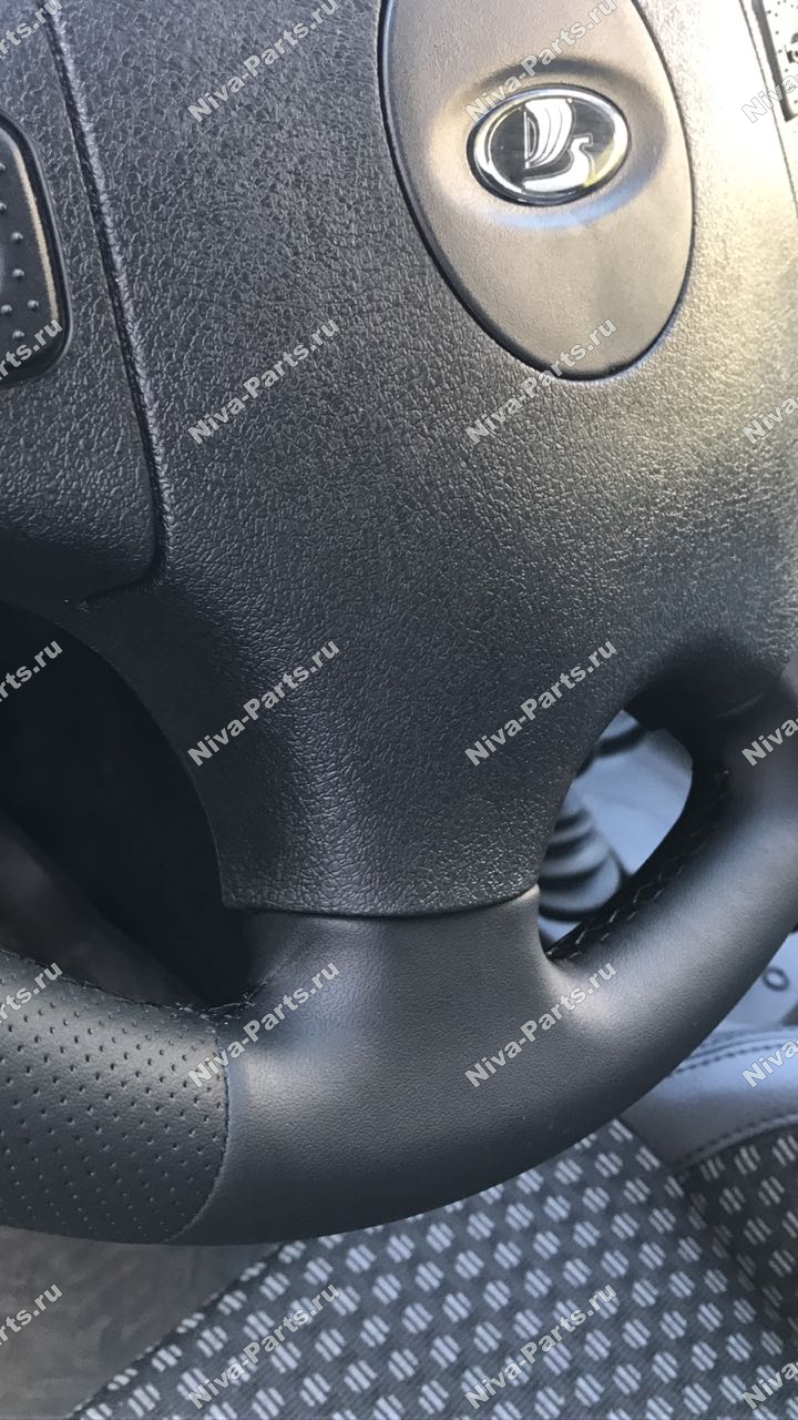 картинка Кожаный Руль Урбан Lada4x4 Нива Niva-parts NP-00398