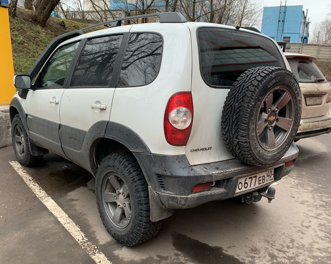 картинка Шина BFGoodrich KM2 225/75 R16 110Q LT MT