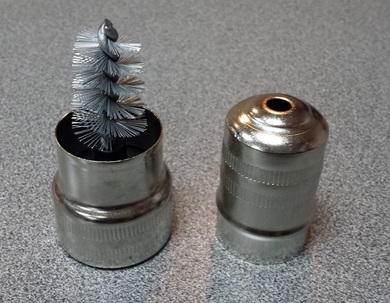 картинка Щетка для чистки аккумуляторных клемм