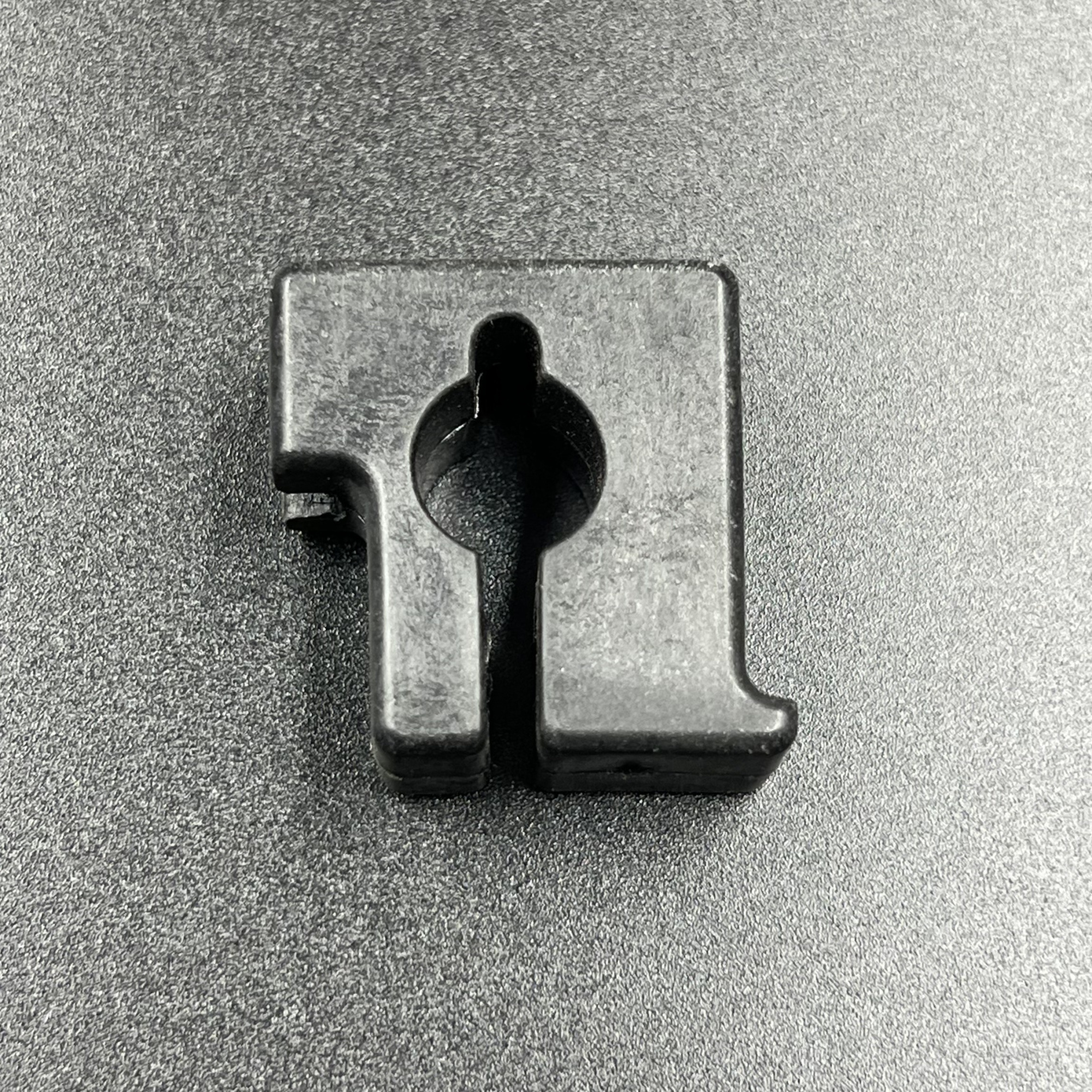 картинка Фикстатор тяги румпеля Yamaha 6-40; F2-25 (PREMARINE)