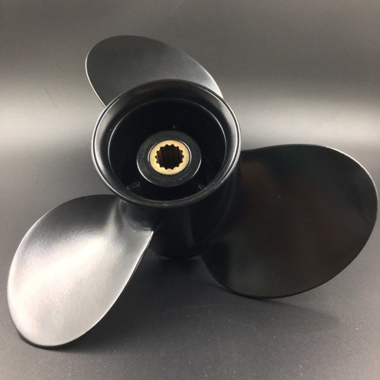 картинка Гребной винт Tohatsu 9.9-18 (3x9.25x9)
