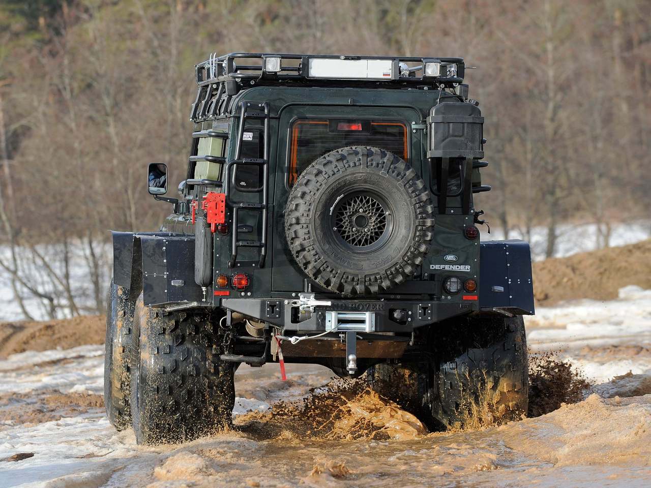 картинка Лестница КDT для Land Rover Defender 110/90