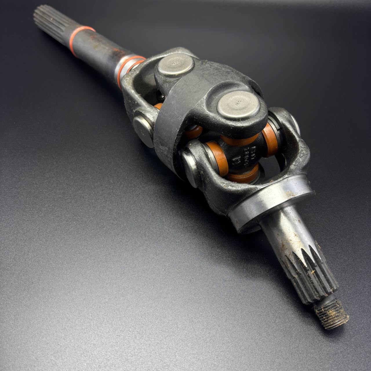 картинка Вал карданный в сборе UNIVERSAL JOINT QS