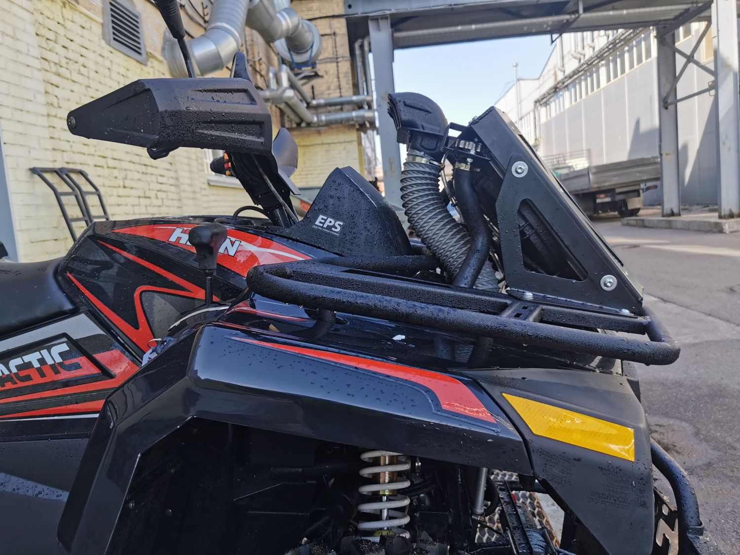 картинка Вынос радиатора HiSUN TACTIC 1000