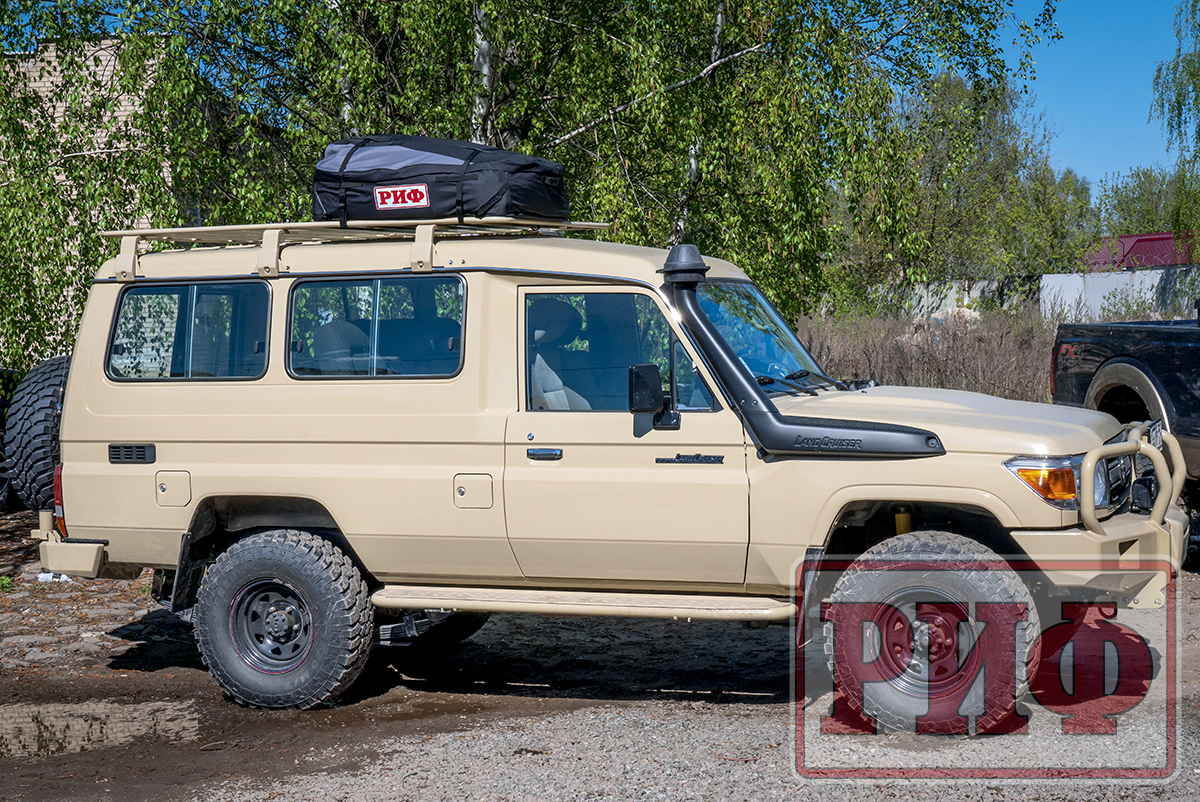 картинка Бокс автомобильный на крышу РИФ мягкий (100x65x45 см) 