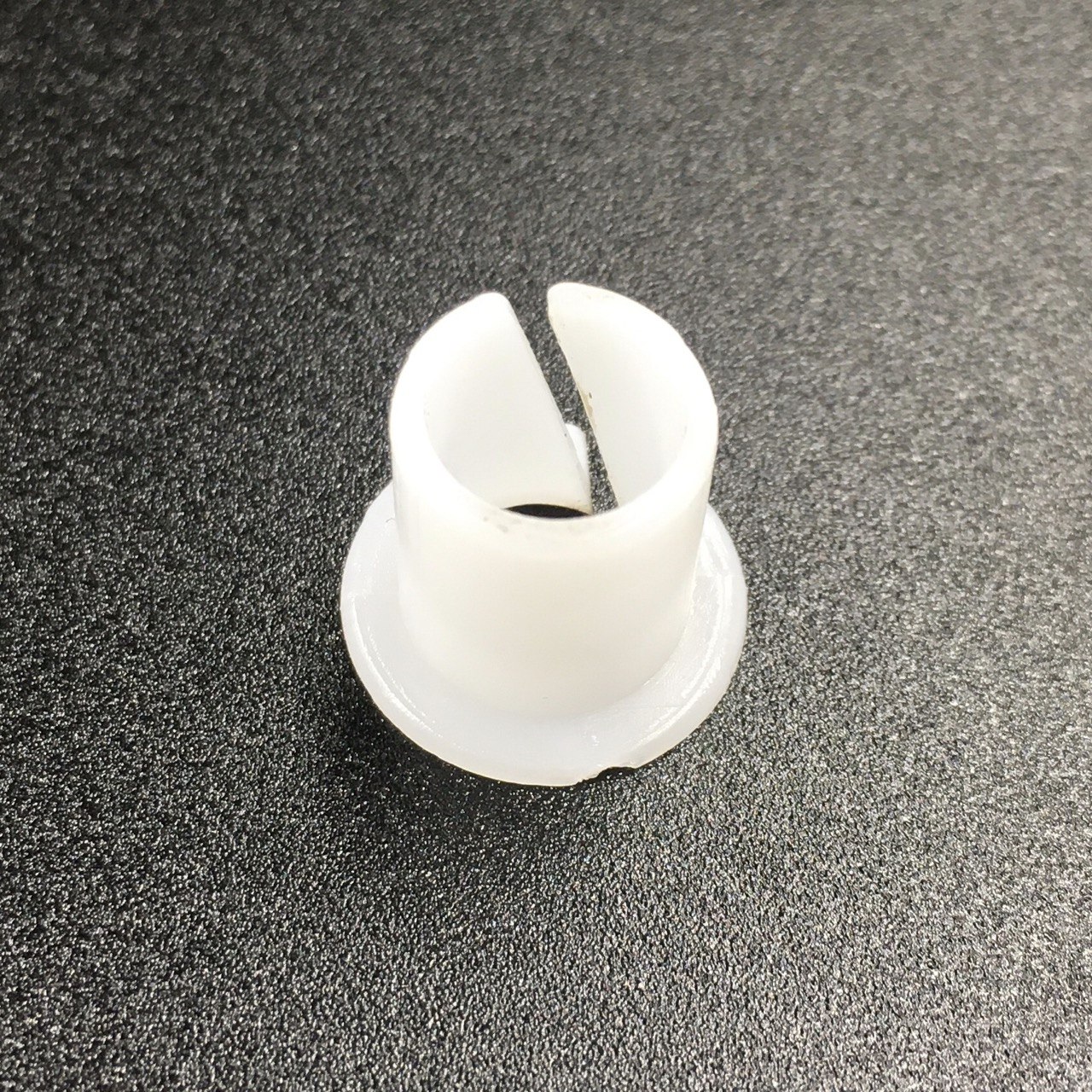 картинка Втулка пластиковая Yamaha 3-140, F2-130 (PREMARINE)