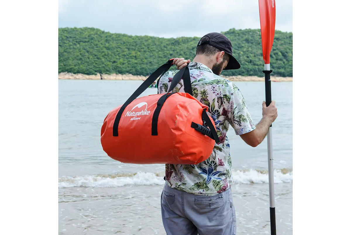 картинка Гермосумка Naturehike 60 л ПВХ (красная)