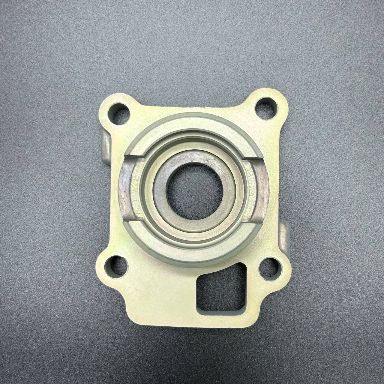 Основание помпы охлаждения Mercury/Tohatsu (346-65017-2) (Quicksilver)