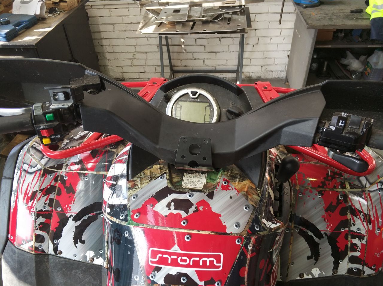 картинка Кронштейн навигатора для CAN-AM Outlander G2 2012-2013