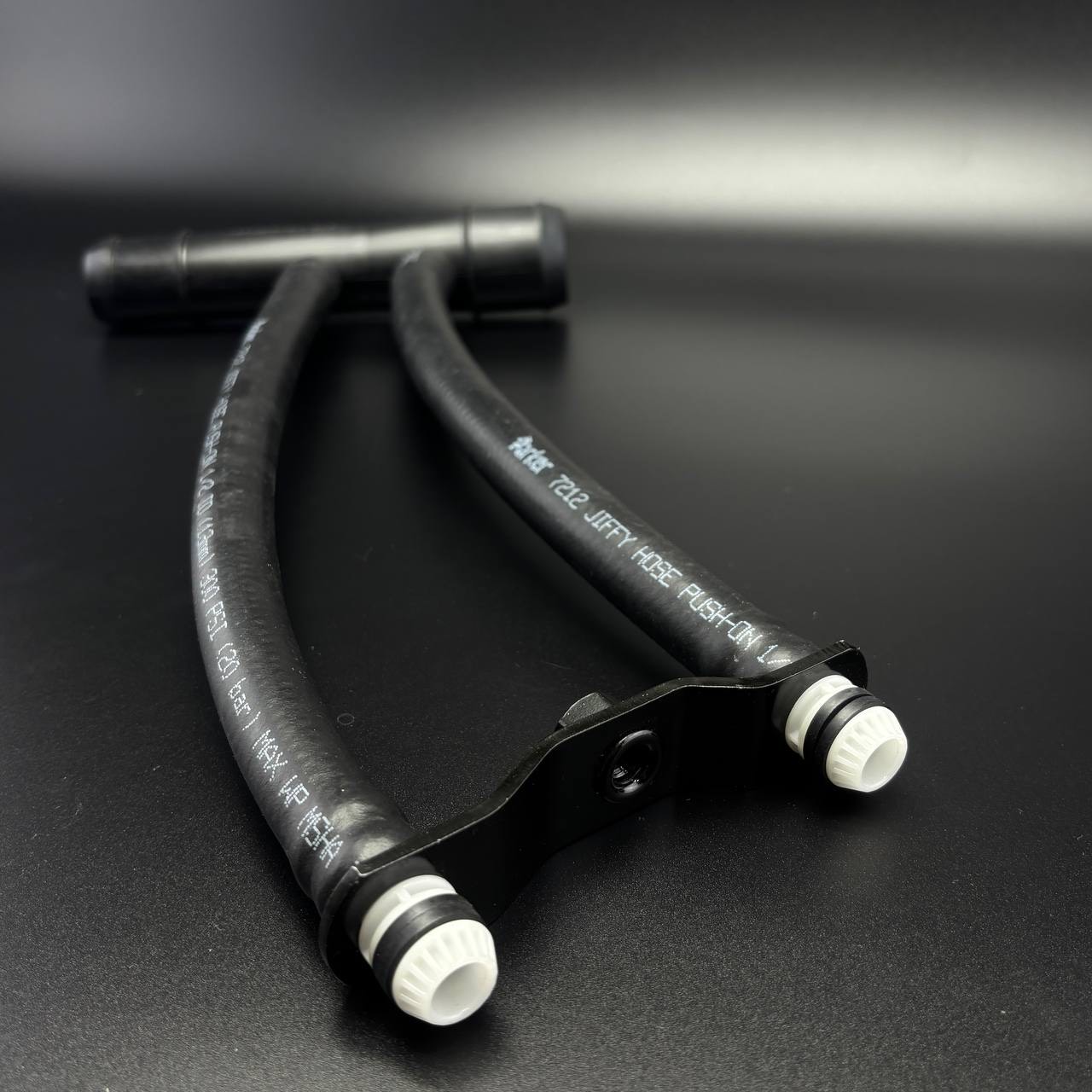 картинка Шланг водяной резиновый (армирован тканью) с фитингами FITTING-HOSE ASY (Quicksilver)