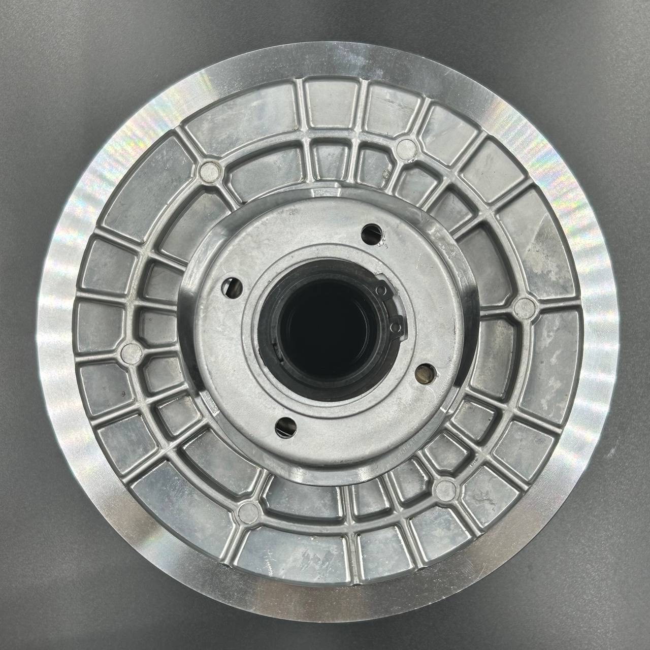 картинка Вариатор ведомый ATV X8, Z8, U8 (ZIBO)