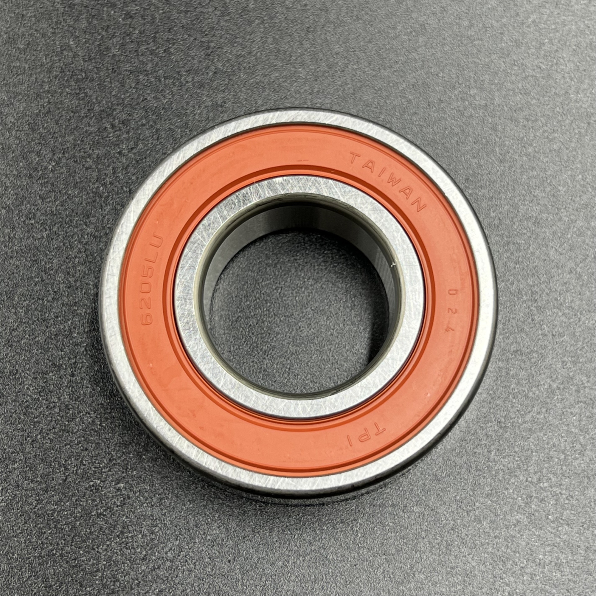 картинка Подшипник вала вариатора Yamaha Viking 540 (25x52x15) (6205DDU) (Sinera)