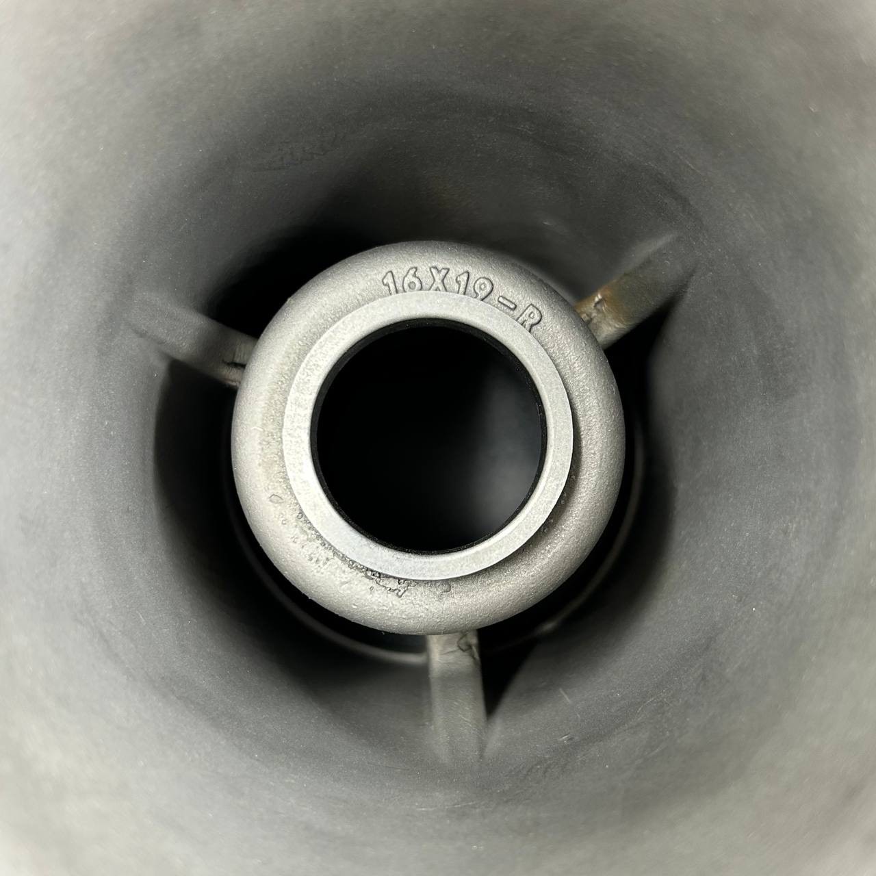 картинка Гребной винт Mercury 150-300, ALPHA, BRAVO I (3x16x19) (8M0040400) (Сталь)