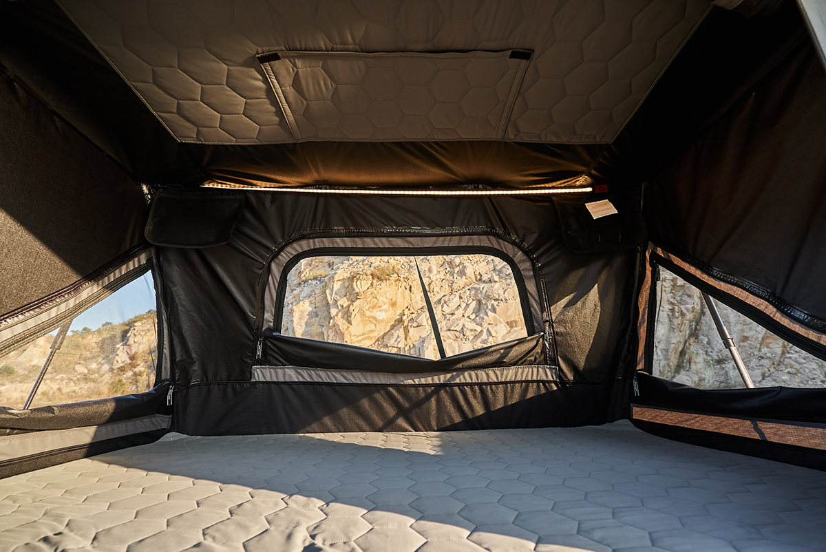 картинка Палатка на крышу автомобиля Wild Land Rock Cruiser 140 pro