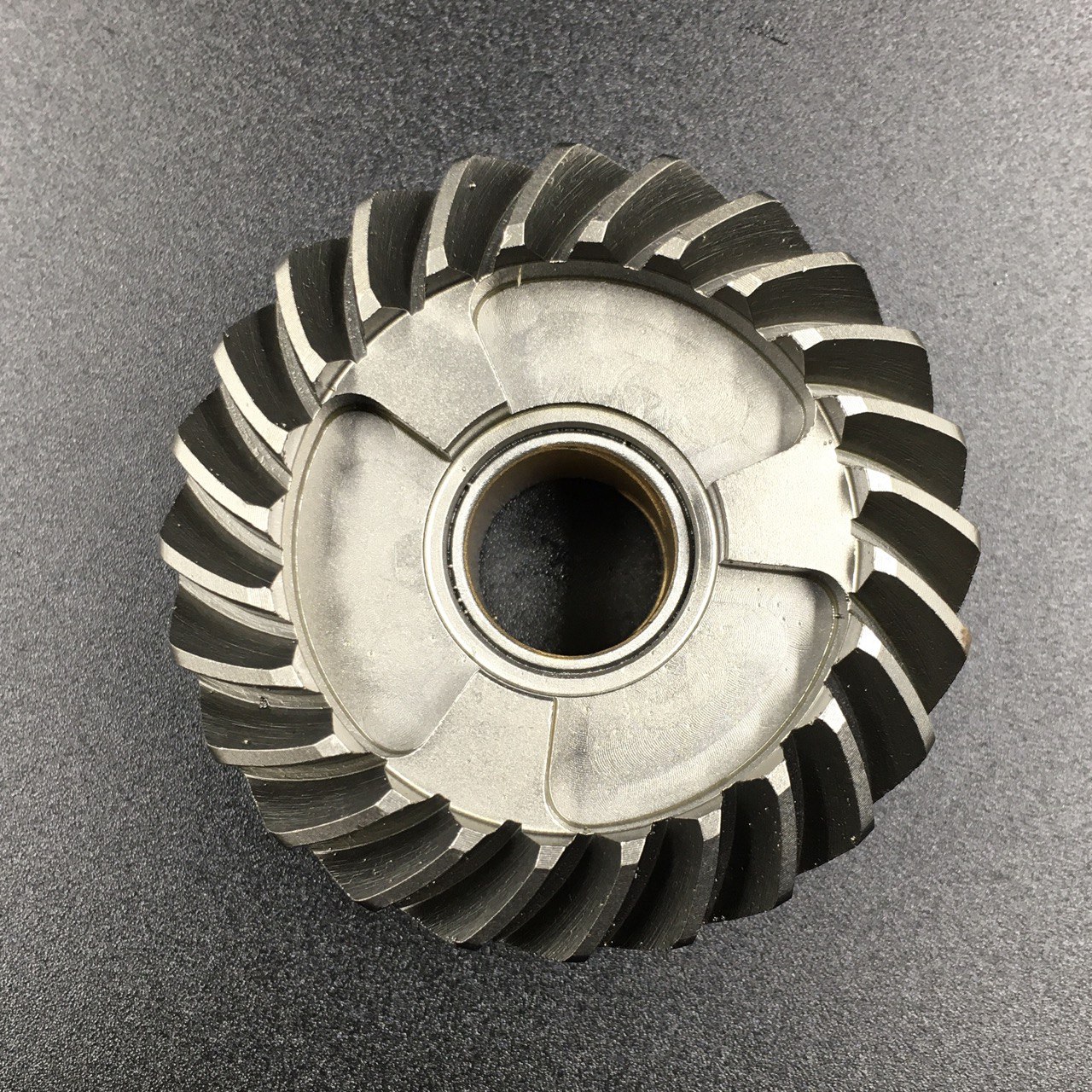 картинка Шестерня переднего хода Tohatsu 9.9-18 (350-64010-0) (PREMARINE)