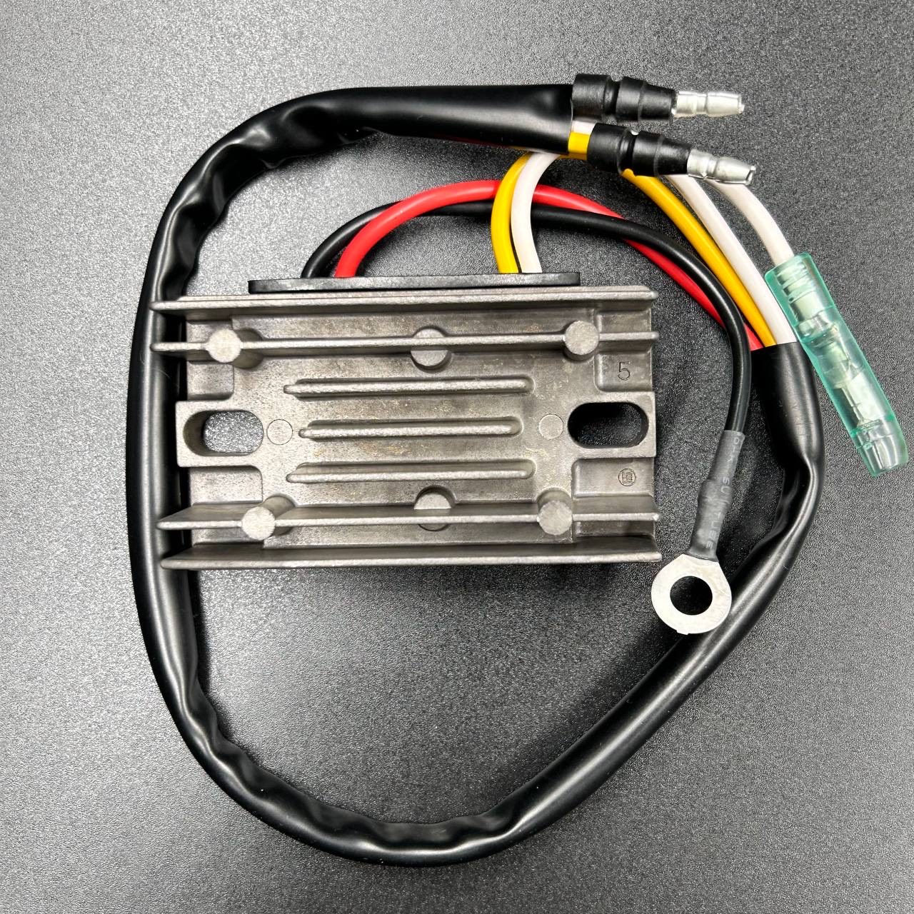 картинка Регулятор Suzuki DF25-30 (32800-89J00) (Suzuki)