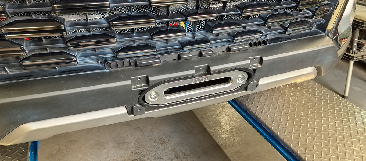 картинка Площадка лебедки Changan Hunter Plus в штатный бампер 