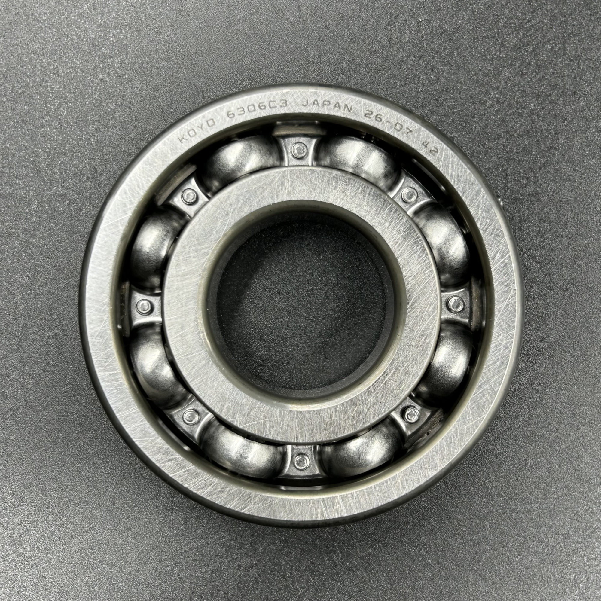 картинка Подшипник шариковый Yamaha 40-70 (30x72x19) (93306-306V1) (09262-30055) (KACAWA)