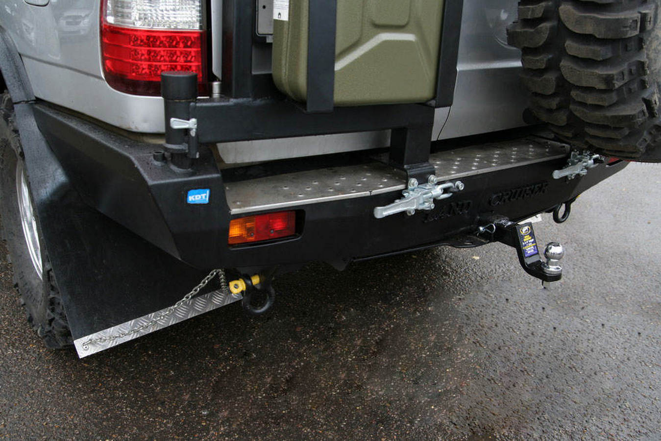 картинка Задний силовой бампер - Toyota Cruiser 105