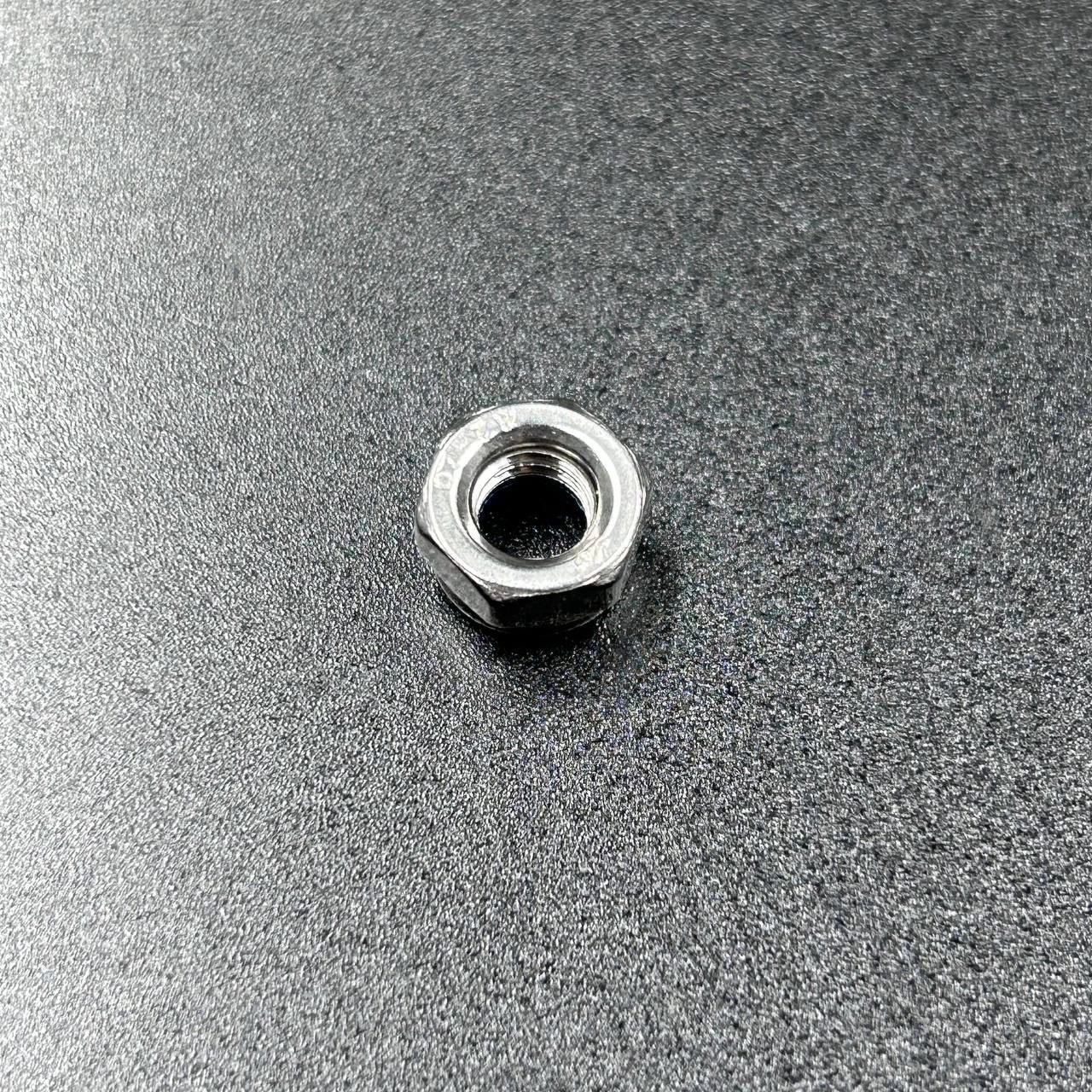 картинка Гайка Yamaha (YUELANG)