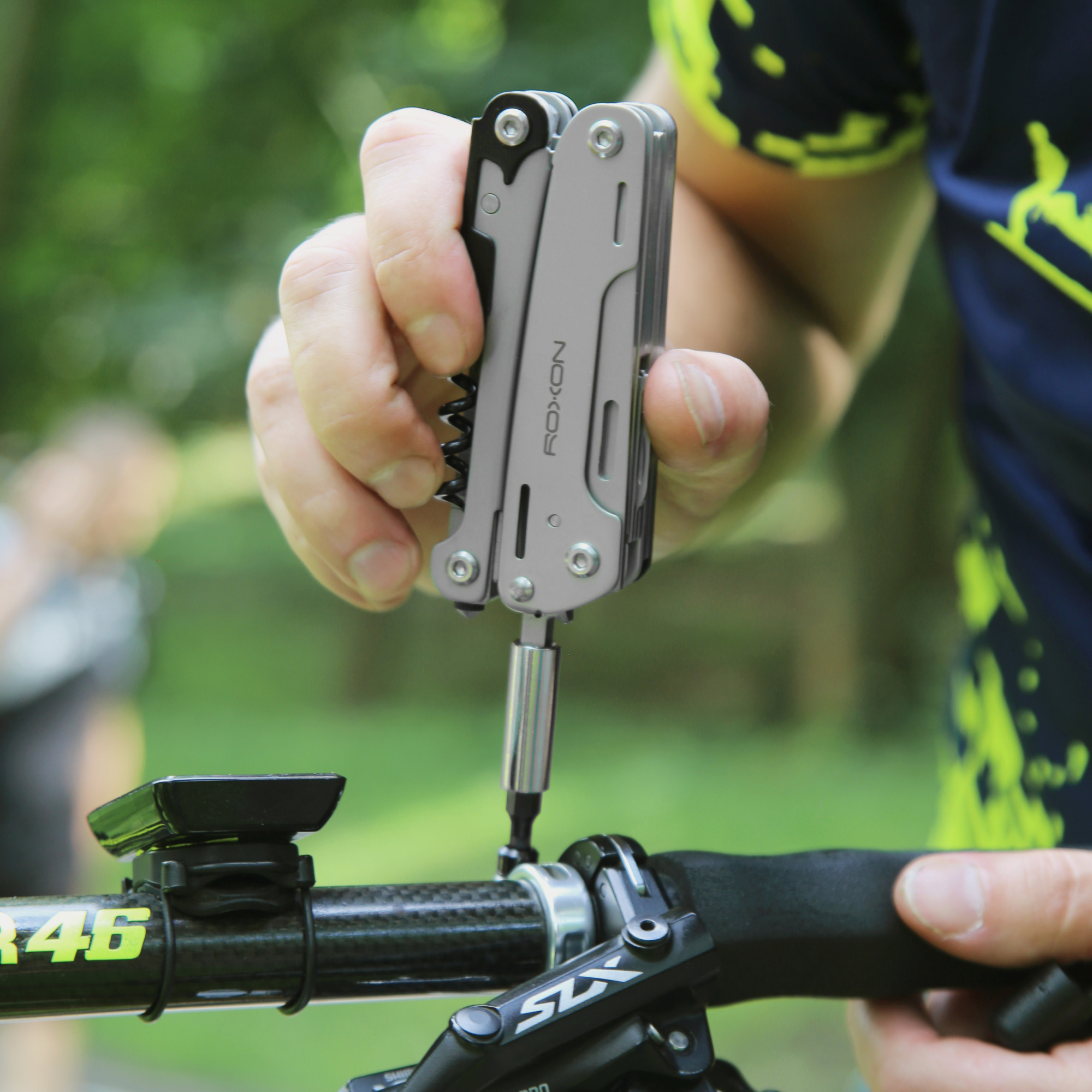 картинка Мультитул Roxon Storm S801S