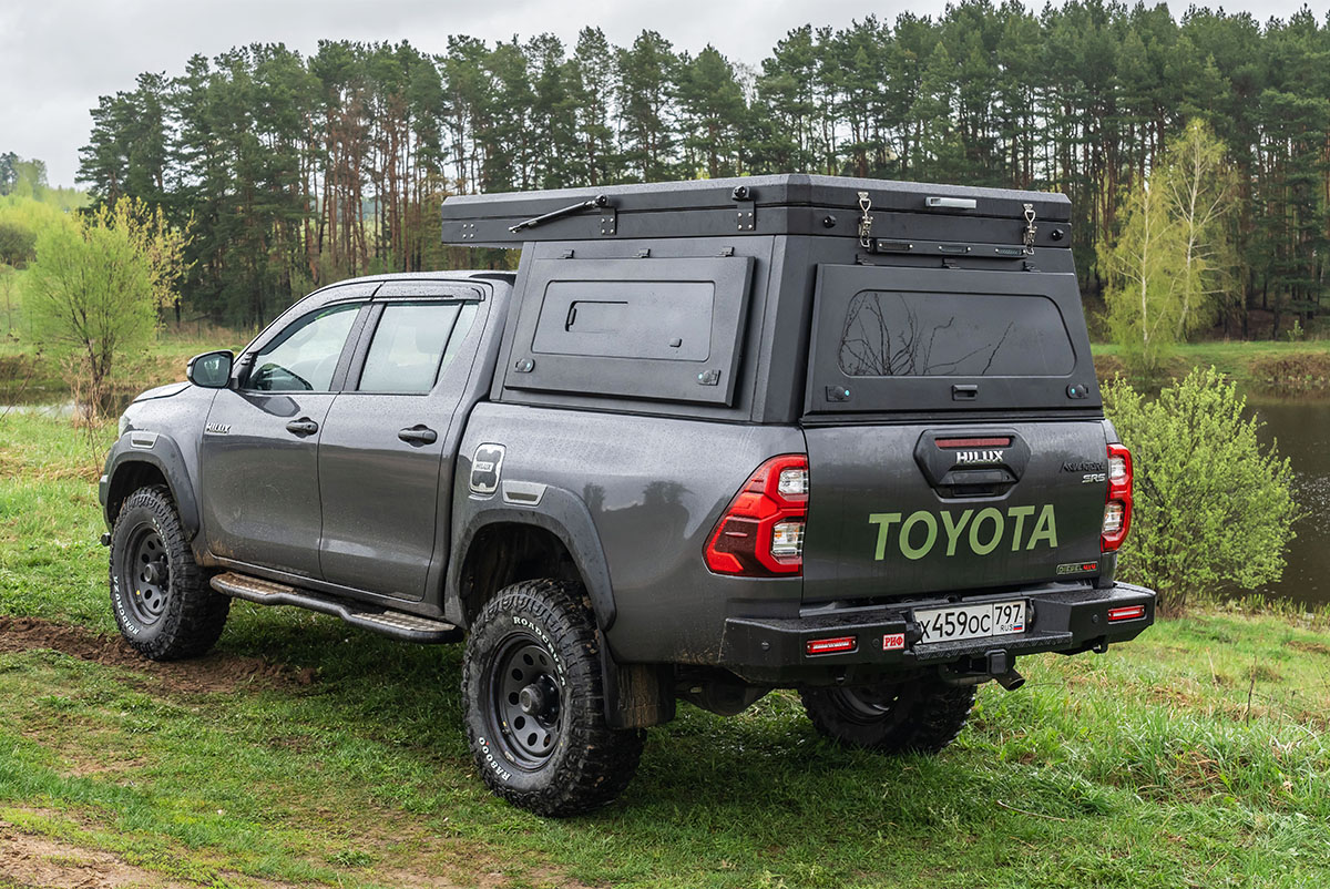 Кунг алюминиевый Toyota Hilux 2015+ с интегрированной палаткой PINGWEI