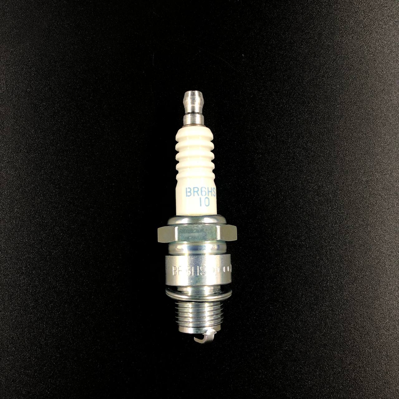 Свеча зажигания 1090 BR6HS-10 (NGK)