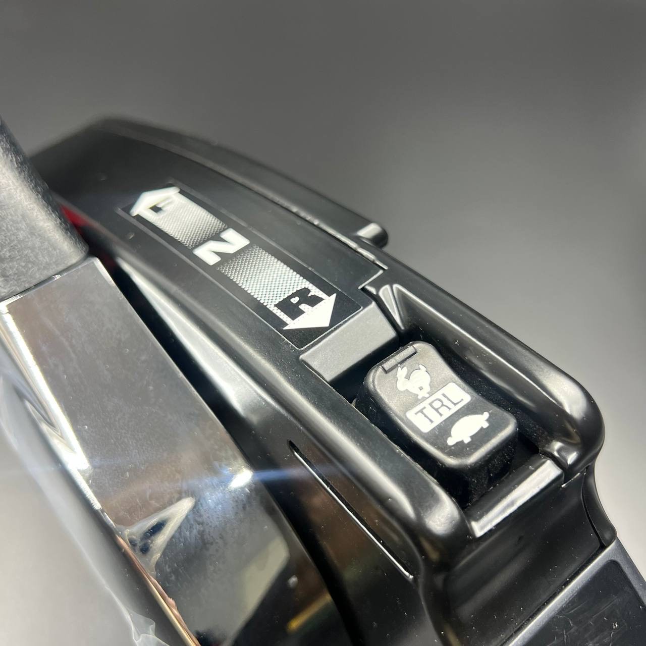 картинка Дистанционное управление Honda (С кнопкой гидроподъема) (Без Кабеля) (PWB)