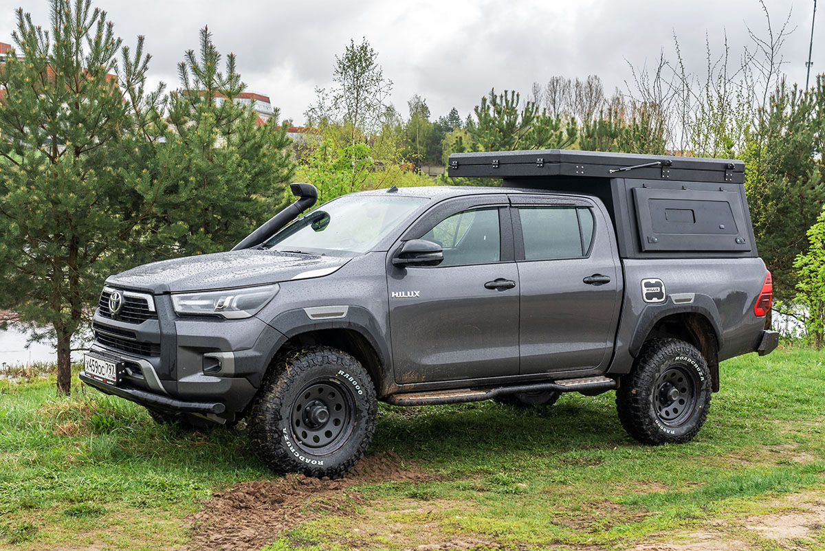 Кунг алюминиевый Toyota Hilux 2015+ с интегрированной палаткой PINGWEI